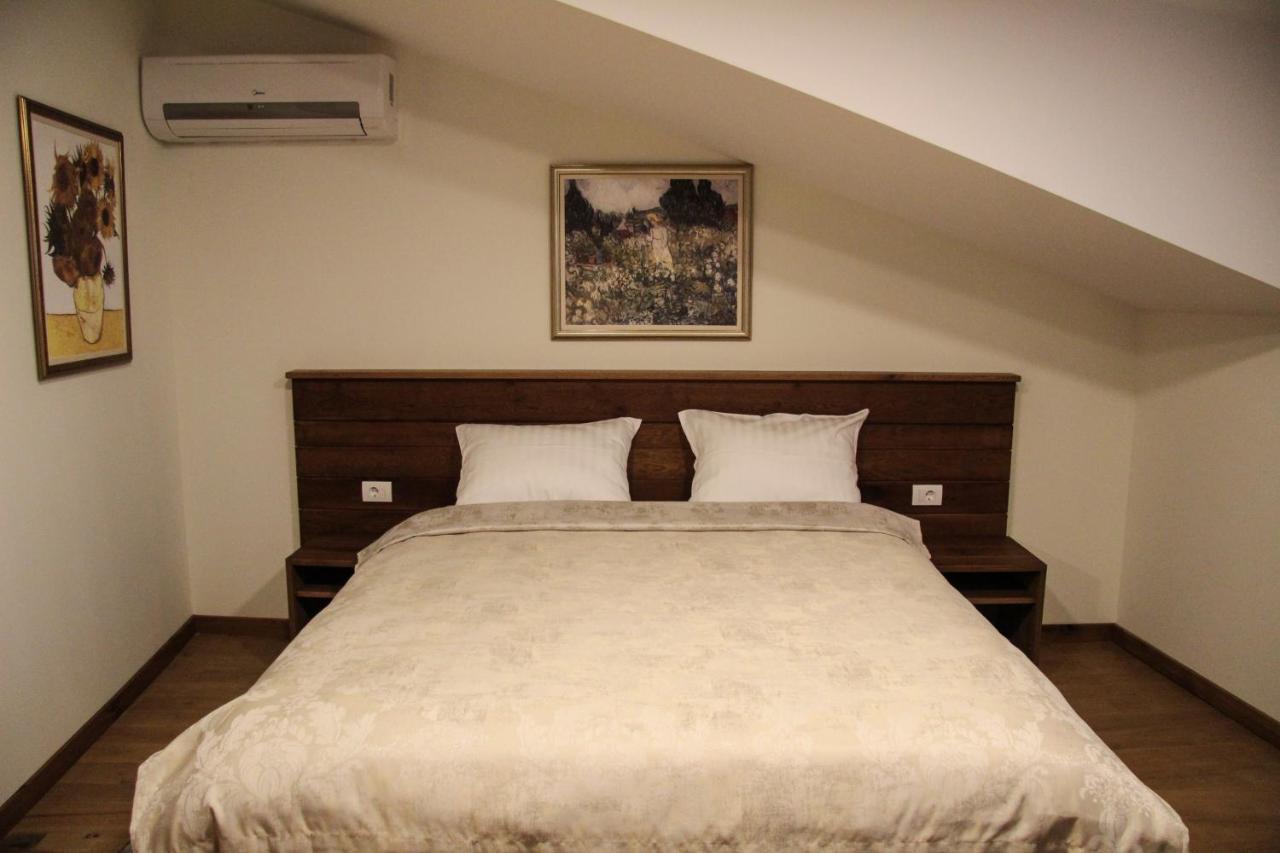 B&B Villa Panuka Pančevo エクステリア 写真
